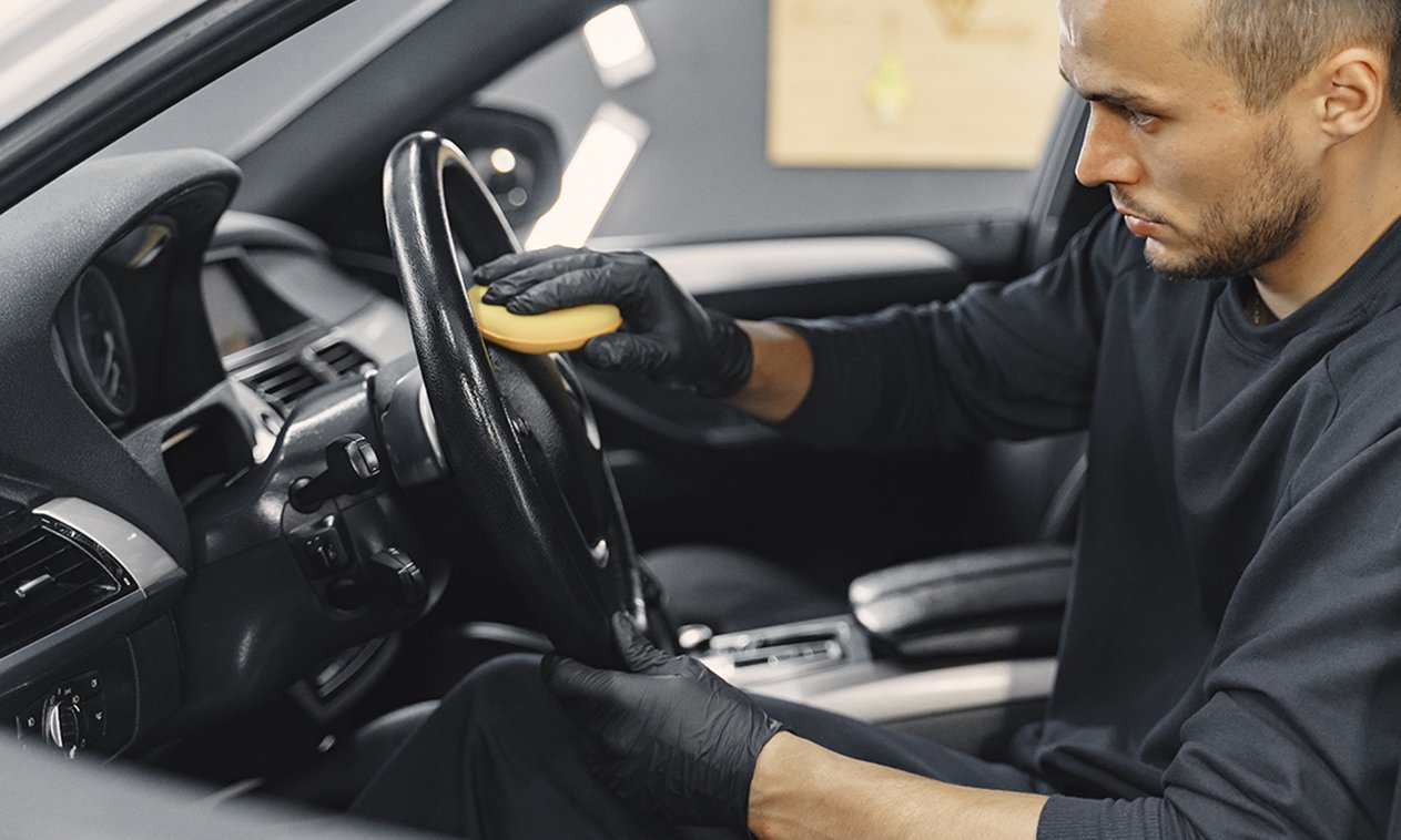 Pre-sale Vehicle Detailing (Specialist)